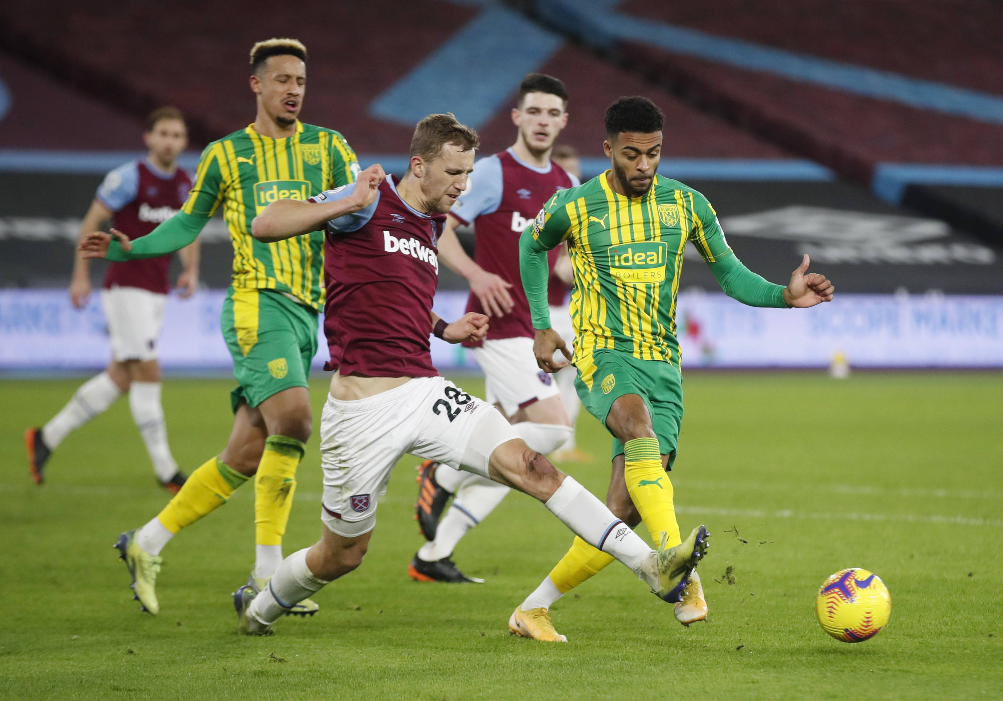 利物浦以 利物浦以